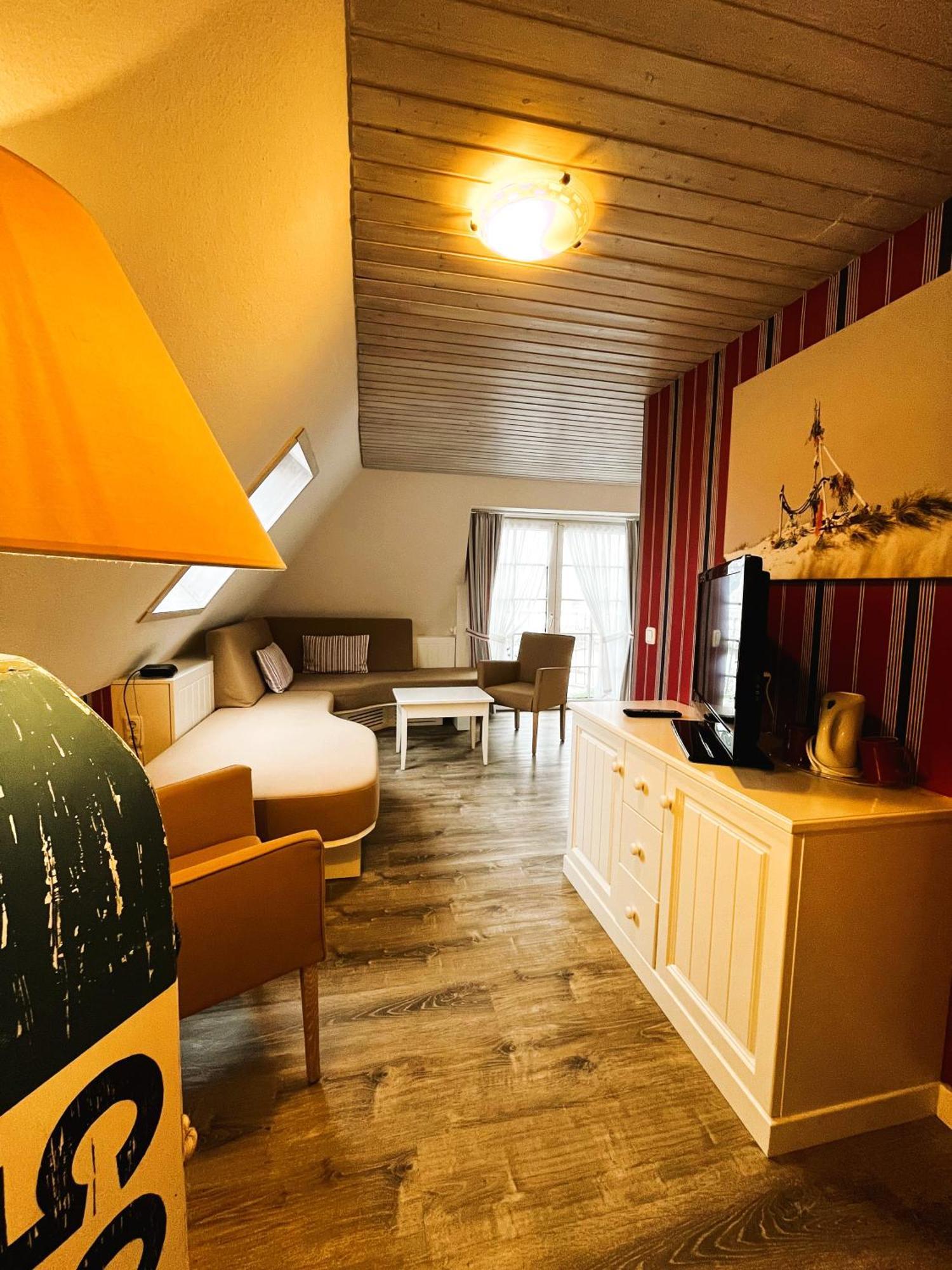 Hotel Anka ノルドドルフ エクステリア 写真